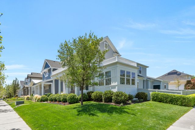 10306 S SILVER MINE RD, South Jordan, UT 84095