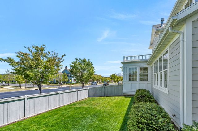 10306 S SILVER MINE RD, South Jordan, UT 84095