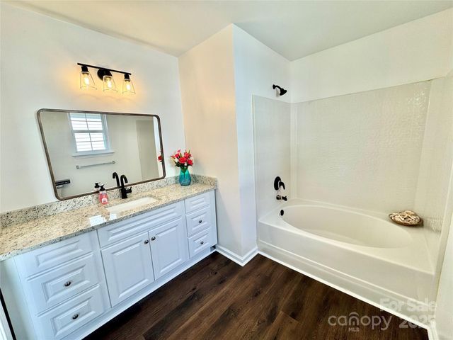 1135 Hannah Rae Court, Charlotte, NC 28214