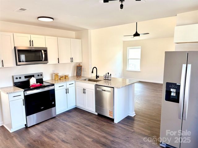 1135 Hannah Rae Court, Charlotte, NC 28214