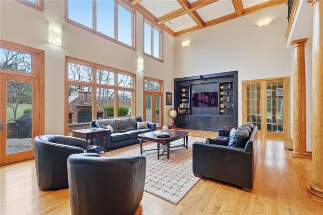 1653 Chapel Ridge, Adams Twp, PA 16046