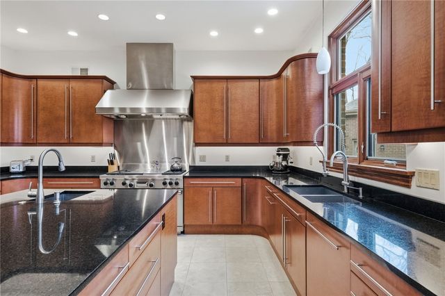 1653 Chapel Ridge, Adams Twp, PA 16046