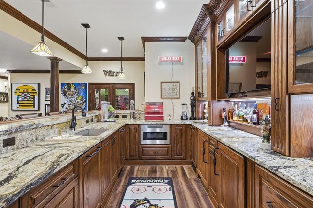 1653 Chapel Ridge, Adams Twp, PA 16046