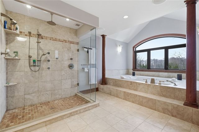 1653 Chapel Ridge, Adams Twp, PA 16046