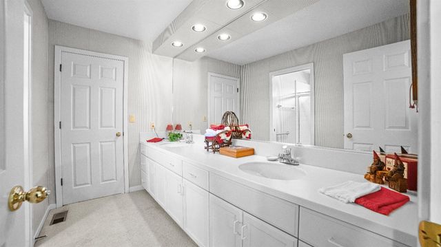 2479 MacArthur, Lodi, CA 95242