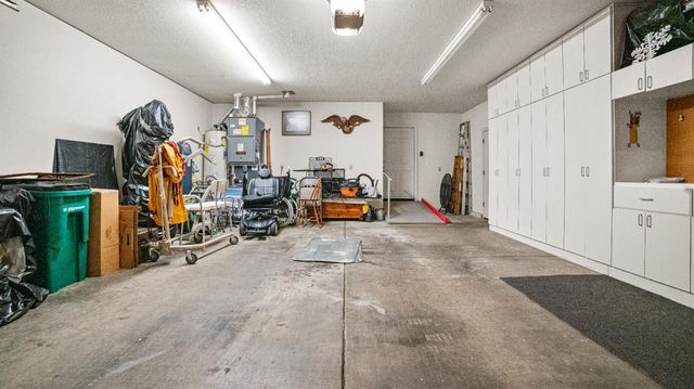 2479 MacArthur, Lodi, CA 95242