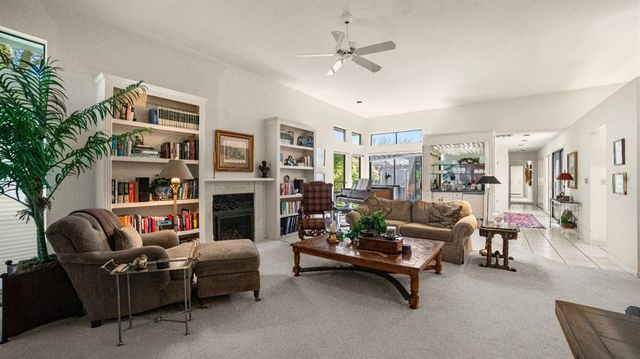 2479 MacArthur, Lodi, CA 95242