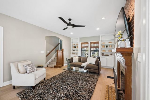54 Winthrop Road, Columbus, OH 43214