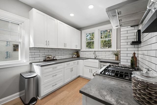 54 Winthrop Road, Columbus, OH 43214