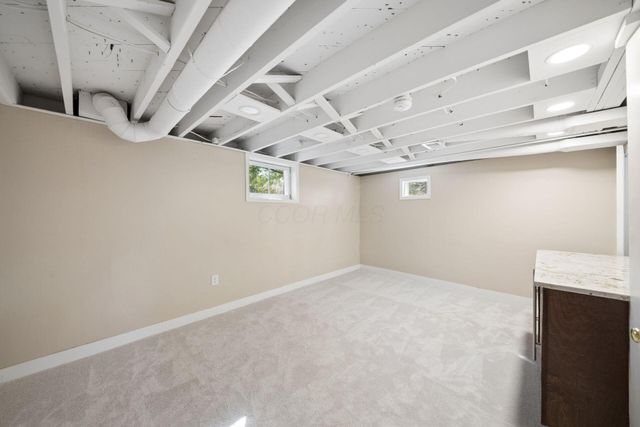 54 Winthrop Road, Columbus, OH 43214