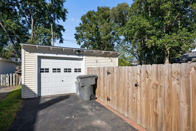 54 Winthrop Road, Columbus, OH 43214
