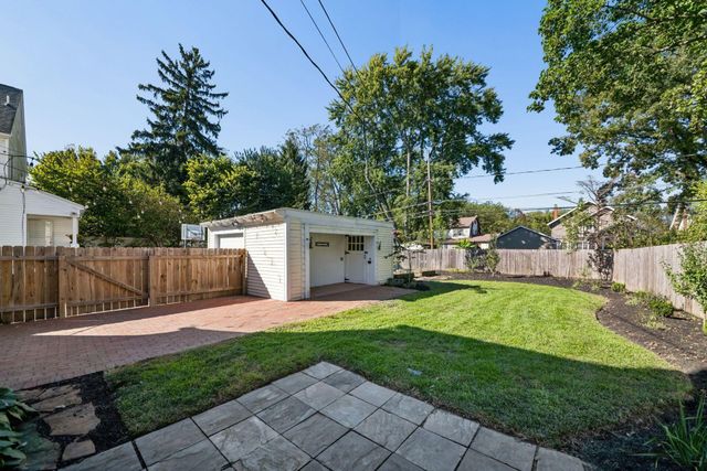 54 Winthrop Road, Columbus, OH 43214