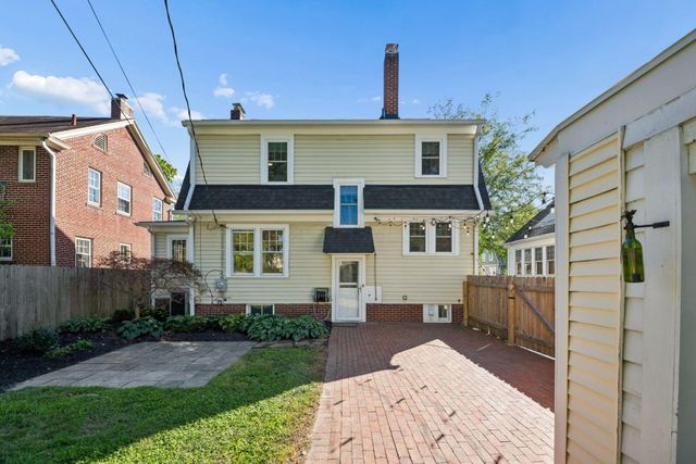 54 Winthrop Road, Columbus, OH 43214