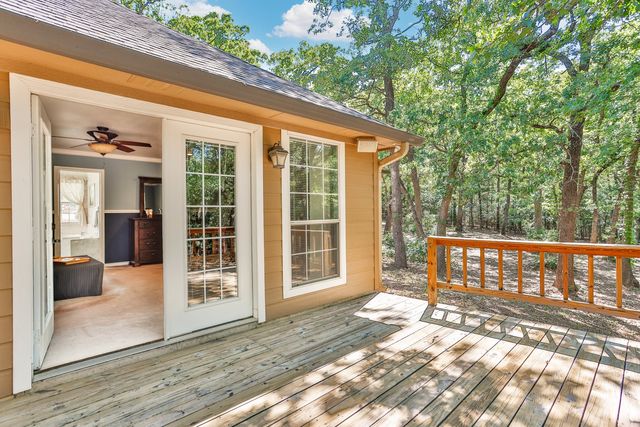 4823 County Road 211, Gainesville, TX 76240