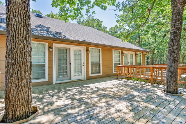 4823 County Road 211, Gainesville, TX 76240