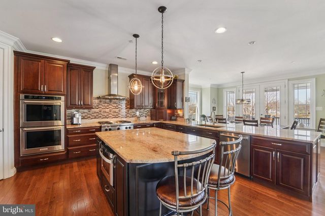 424 KATHERINE AVE, Baltimore, MD 21221