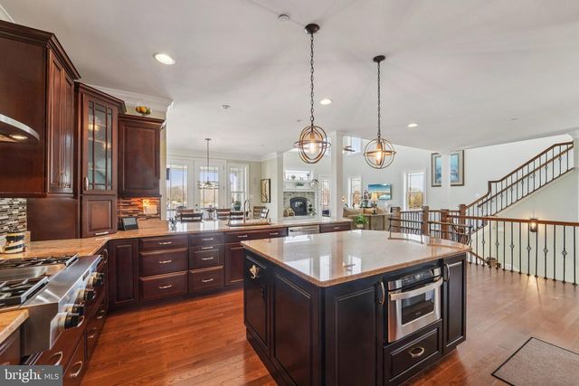 424 KATHERINE AVE, Baltimore, MD 21221