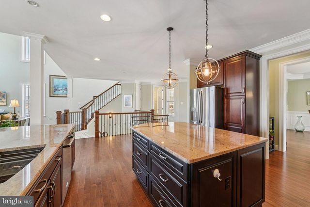 424 KATHERINE AVE, Baltimore, MD 21221