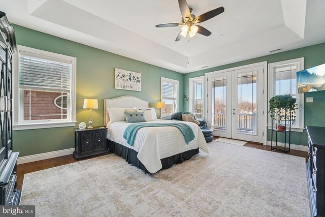 424 KATHERINE AVE, Baltimore, MD 21221