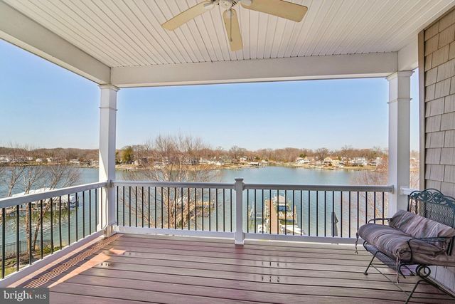 424 KATHERINE AVE, Baltimore, MD 21221