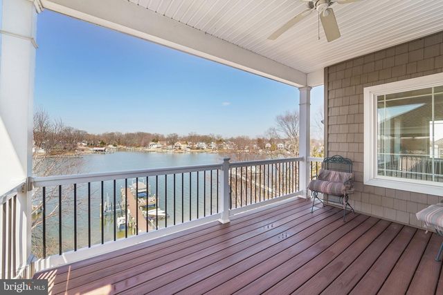 424 KATHERINE AVE, Baltimore, MD 21221