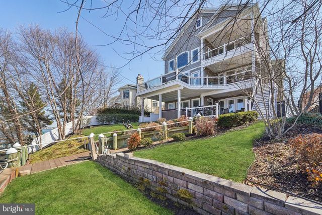 424 KATHERINE AVE, Baltimore, MD 21221