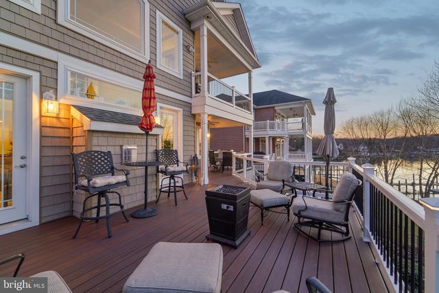 424 KATHERINE AVE, Baltimore, MD 21221