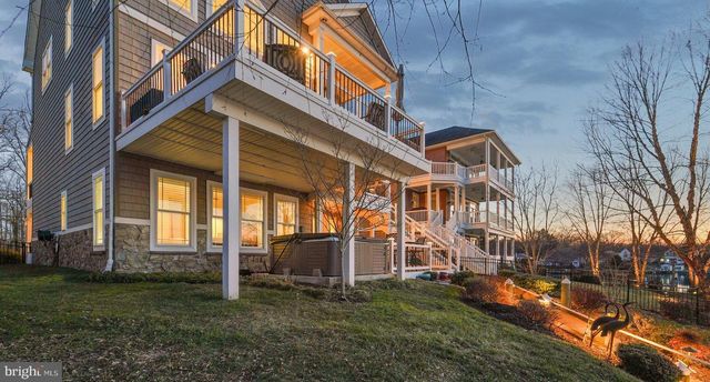 424 KATHERINE AVE, Baltimore, MD 21221