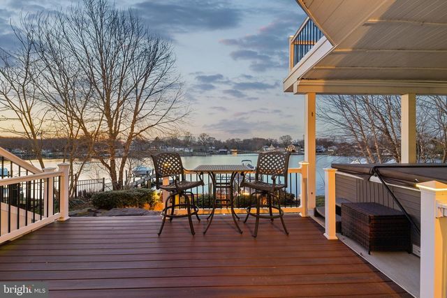 424 KATHERINE AVE, Baltimore, MD 21221