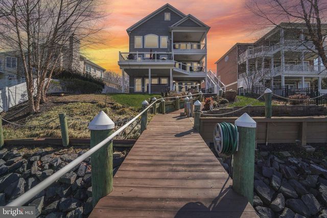 424 KATHERINE AVE, Baltimore, MD 21221