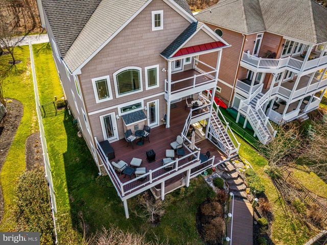 424 KATHERINE AVE, Baltimore, MD 21221