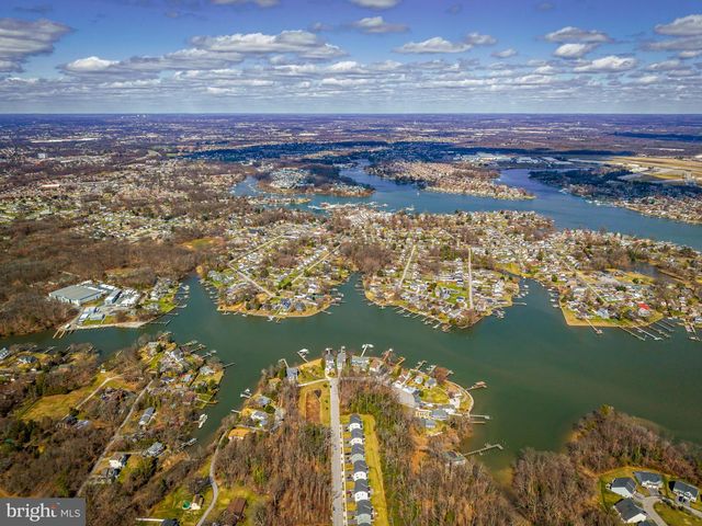 424 KATHERINE AVE, Baltimore, MD 21221