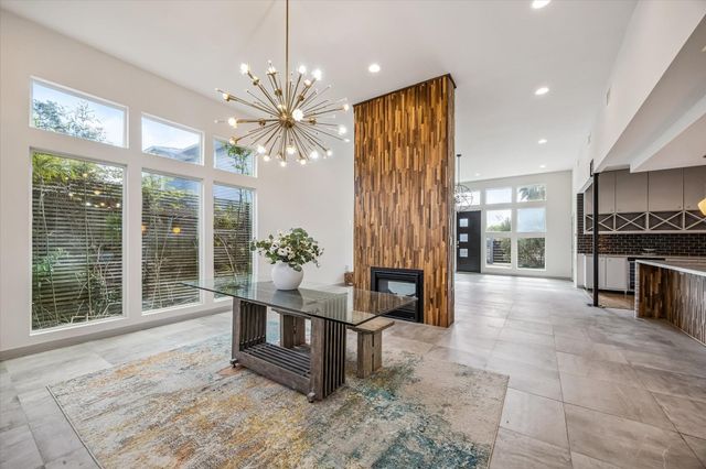 1562 Cheshire Lane, Houston, TX 77018
