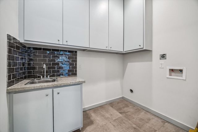 1562 Cheshire Lane, Houston, TX 77018