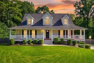 923 Whitby Drive, Douglasville, GA 30134