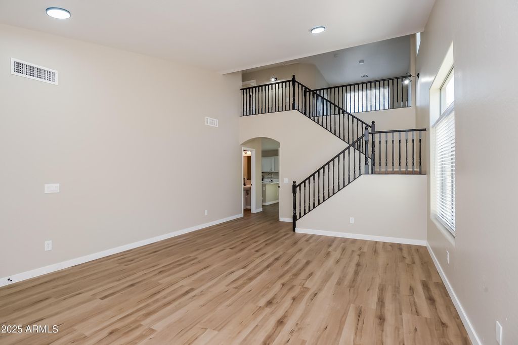 1361 W CORRIENTE Drive, San Tan Valley, AZ 85143 — photo 5