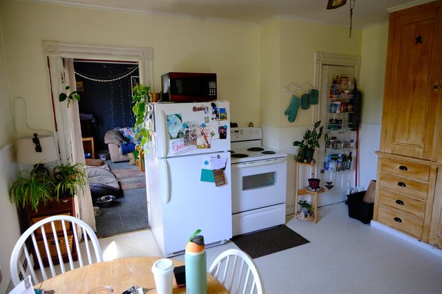 122 North Avenue, St. Johnsbury, VT 05819