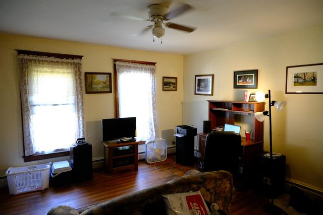 122 North Avenue, St. Johnsbury, VT 05819