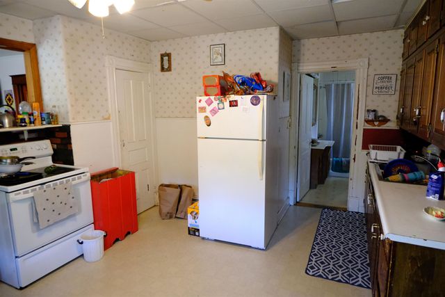 122 North Avenue, St. Johnsbury, VT 05819