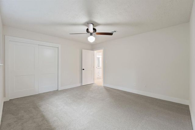 8 Dewthread Court, The Woodlands, TX 77380