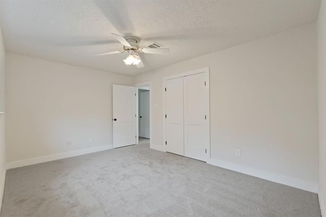 8 Dewthread Court, The Woodlands, TX 77380