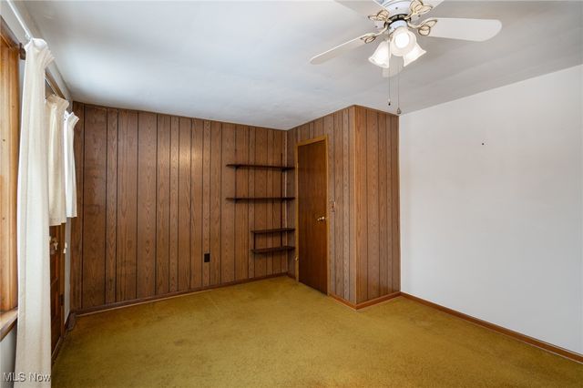 401 Louisiana Avenue, Elyria, OH 44035