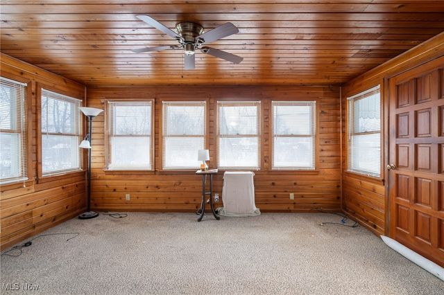 401 Louisiana Avenue, Elyria, OH 44035