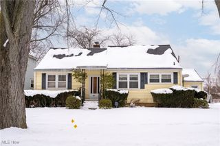 401 Louisiana Avenue, Elyria, OH 44035