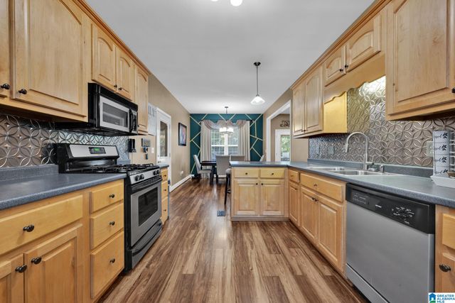71 DANIELLE LANE, Hayden, AL 35079