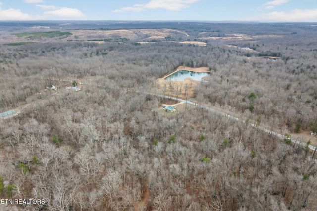 4066 Cumberland Lakes Drive, Monterey, TN 38574