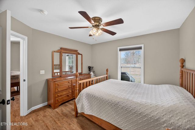 4066 Cumberland Lakes Drive, Monterey, TN 38574