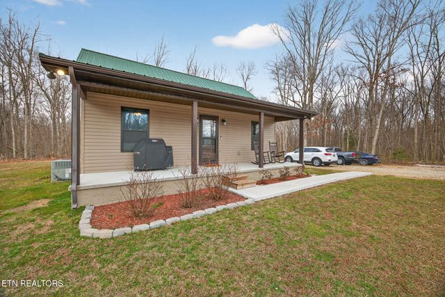 4066 Cumberland Lakes Drive, Monterey, TN 38574