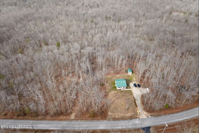 4066 Cumberland Lakes Drive, Monterey, TN 38574