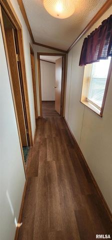 210 E Old Plank Rd Road, Chester, IL 62233